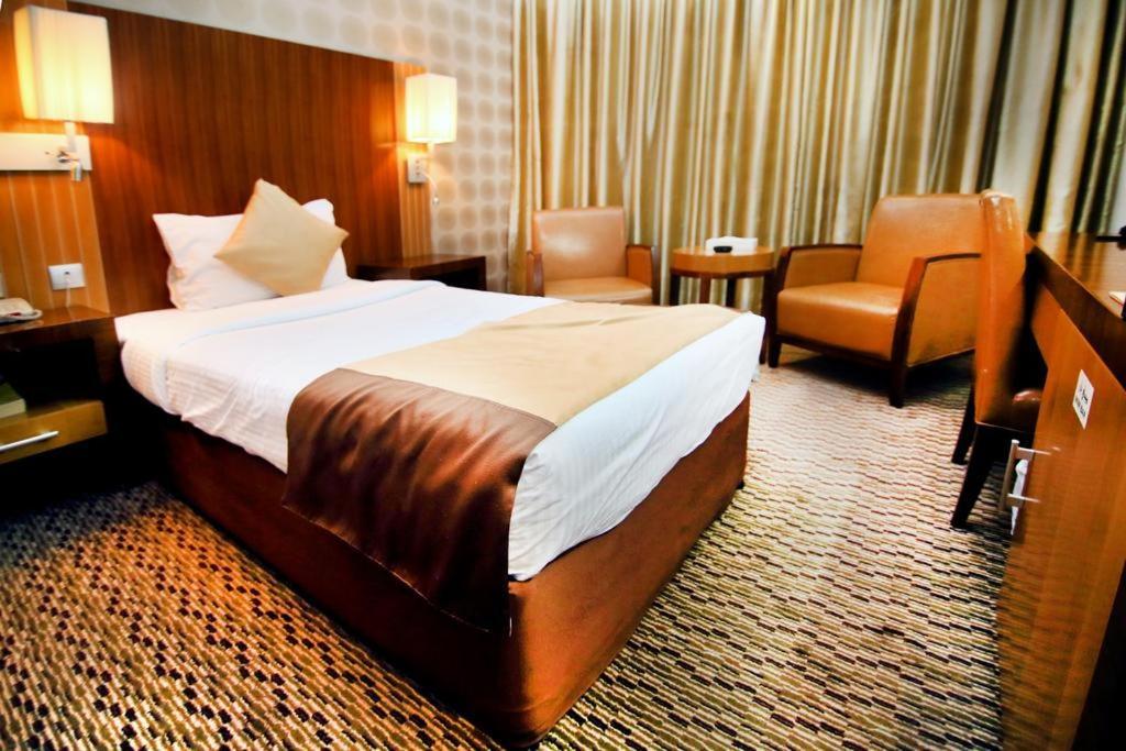 Hotel Sun And Sands Downtown 3*