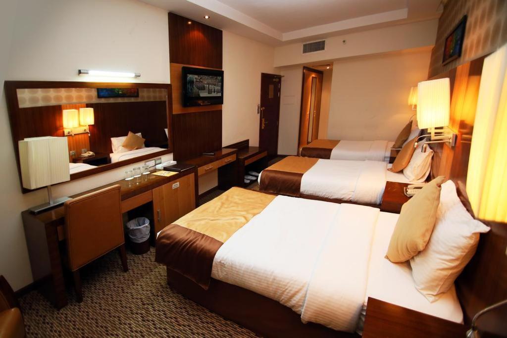 Sun And Sands Downtown Hotel 3*