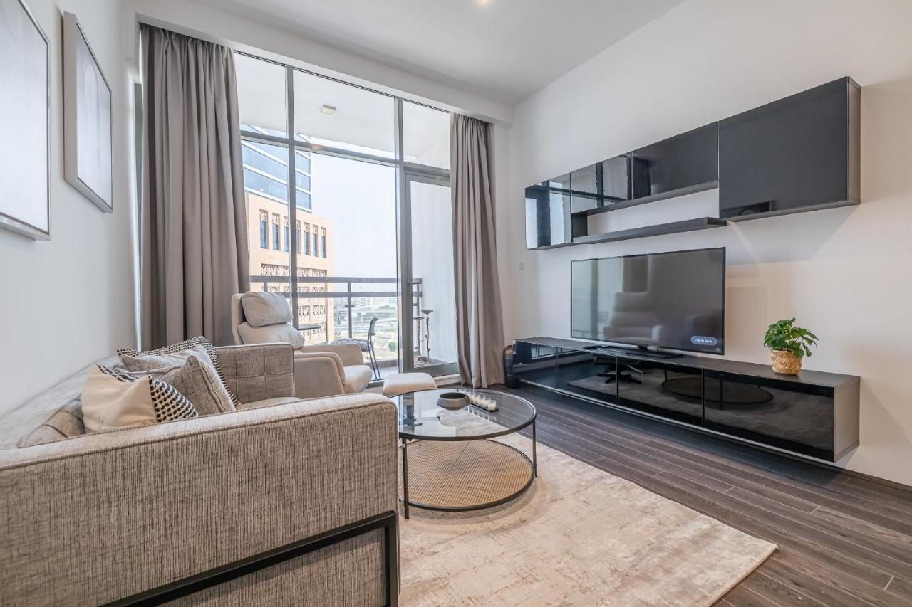 Hashtag - Excellent 1bdr With View In Media Apartment