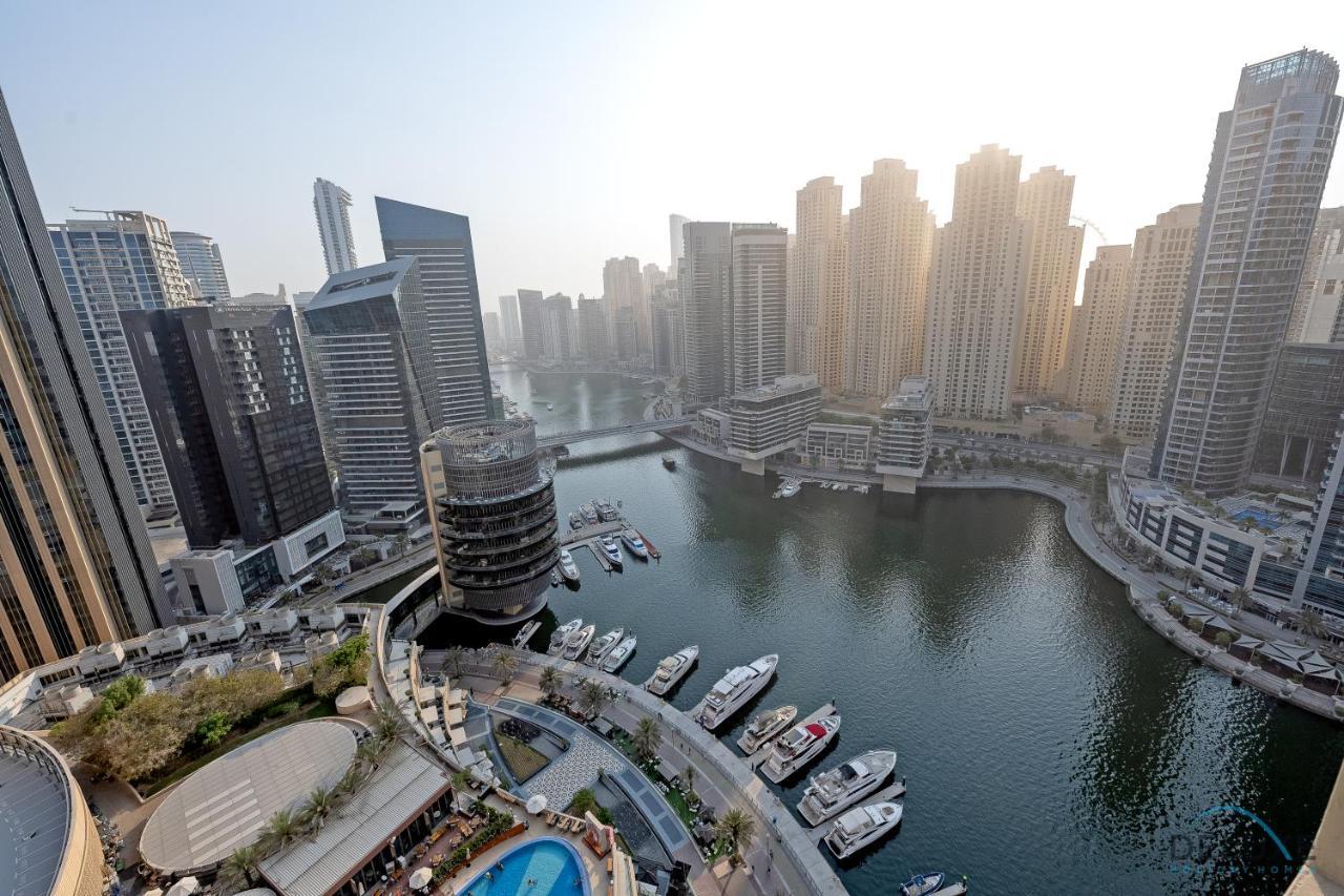 Spacious In The Address Residences Marina By Deluxe Homes