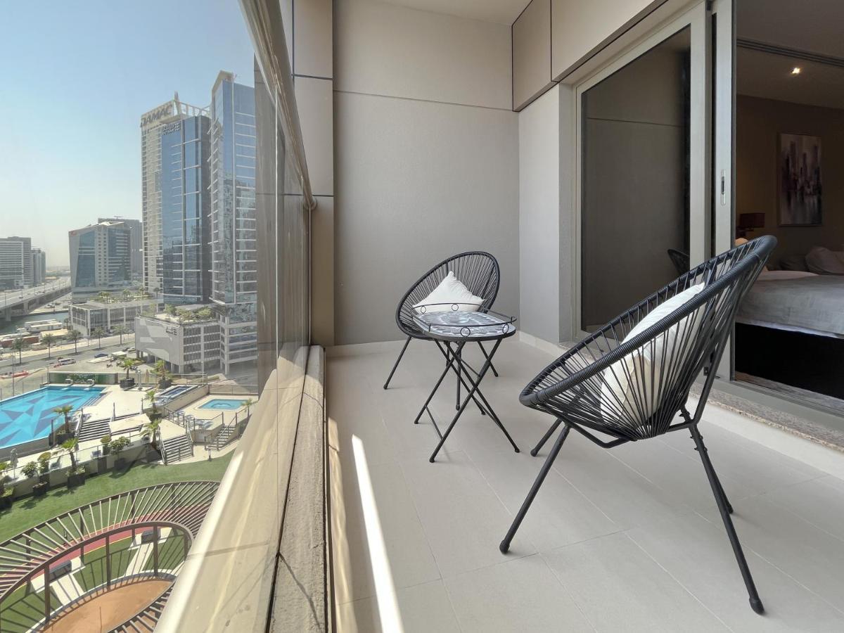 Trophy - Downtown Scape Views Apartment Dubai