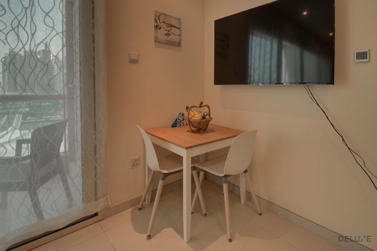 Apartment Modern At Royal Oceanic Jbr By Deluxe Homes