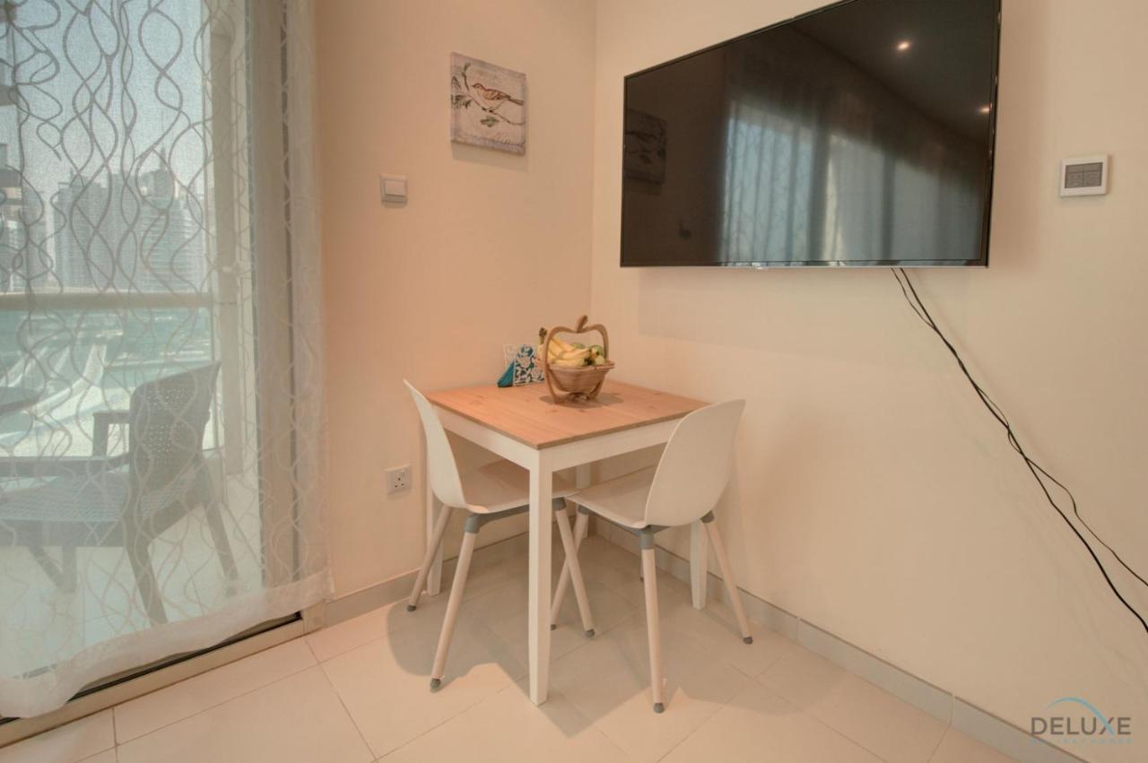 Modern At Royal Oceanic Jbr By Deluxe Homes Apartment Dubai