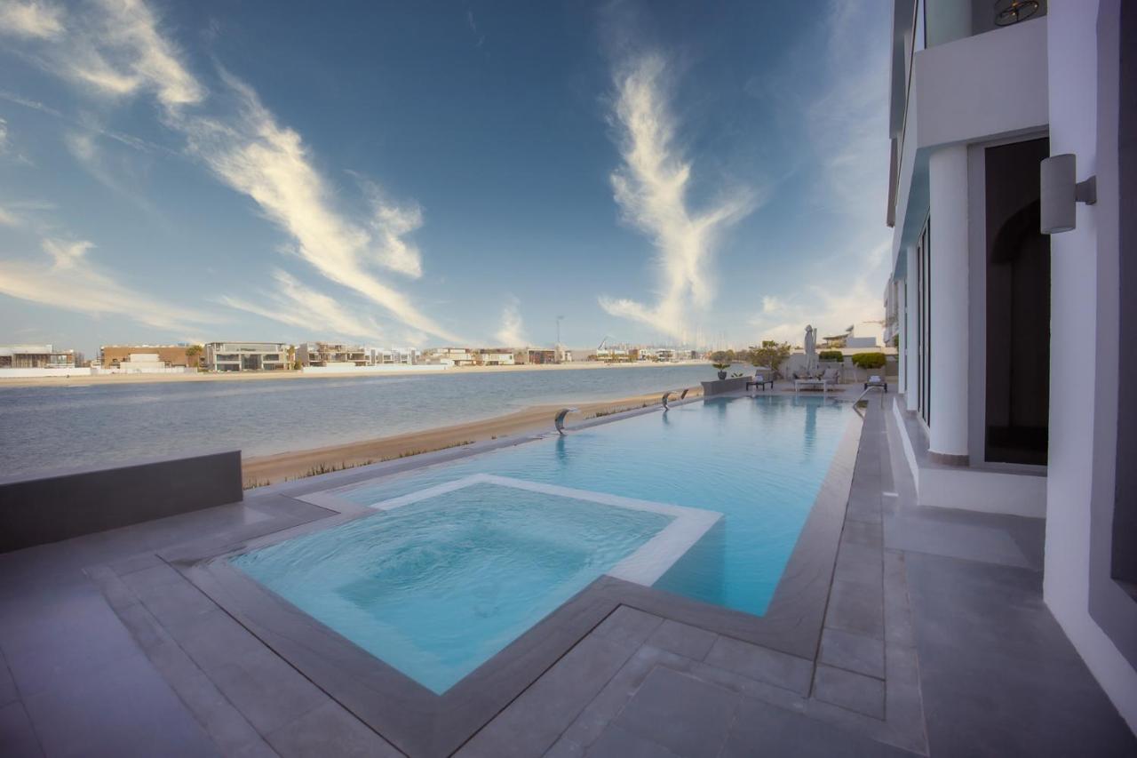 Villa Mallorca - Exclusive 11-bedroom With Signature Amenities By Luxury Explorers Collection Dubai
