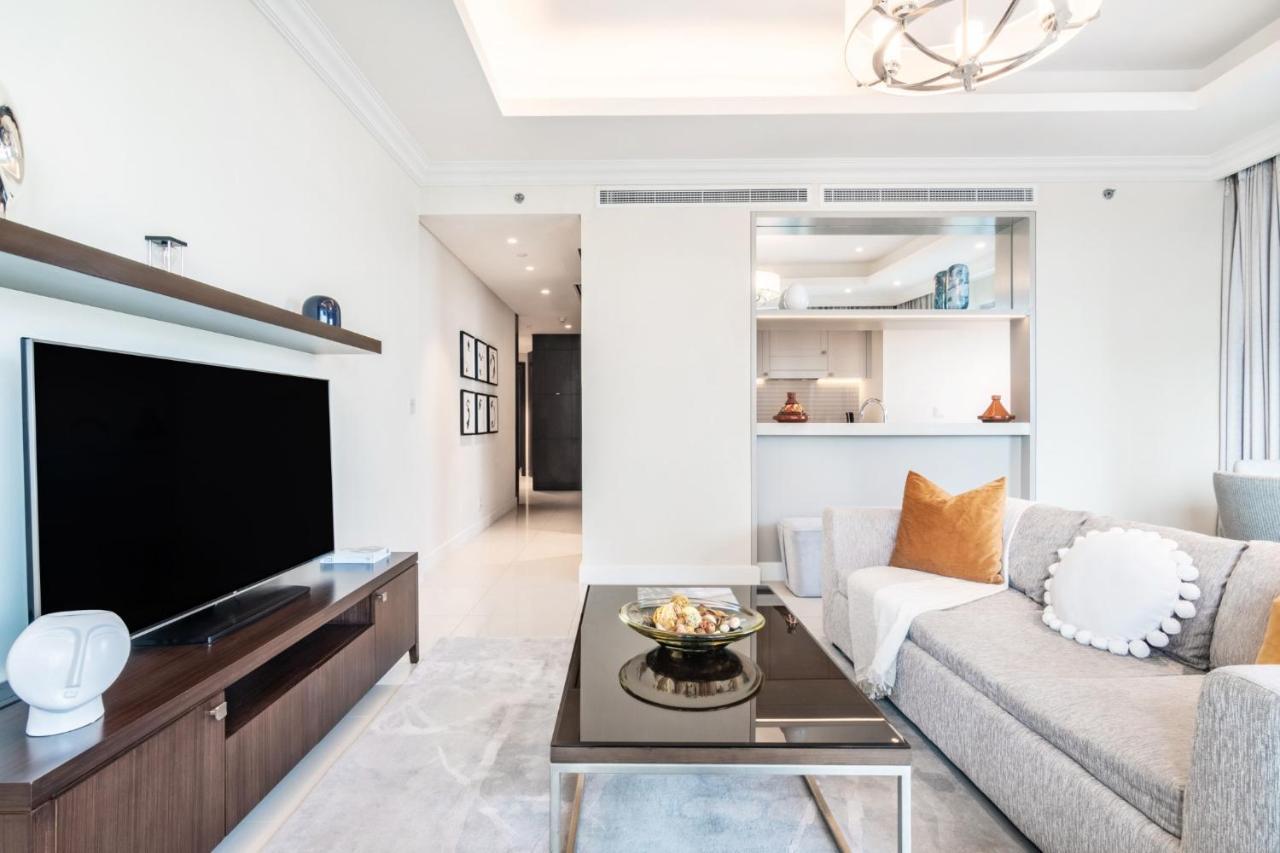 Fv, Luxury - Not Operational Apartment *