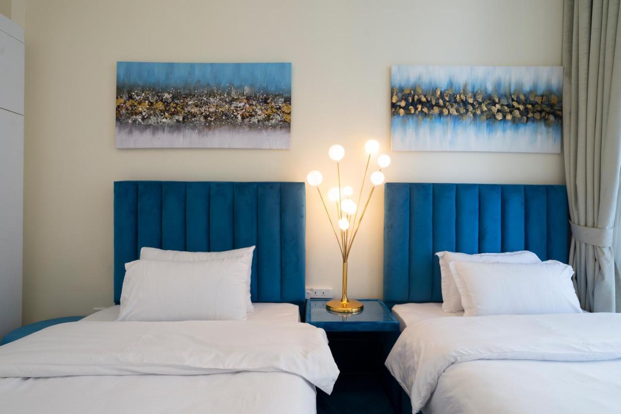 Marina Royal Premium Serviced Marina Wharf - Kids Free Free Check In 24 Dubai