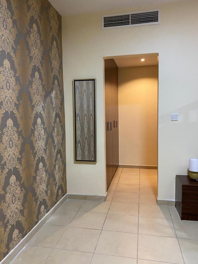 Delhi Backpackers Dubai