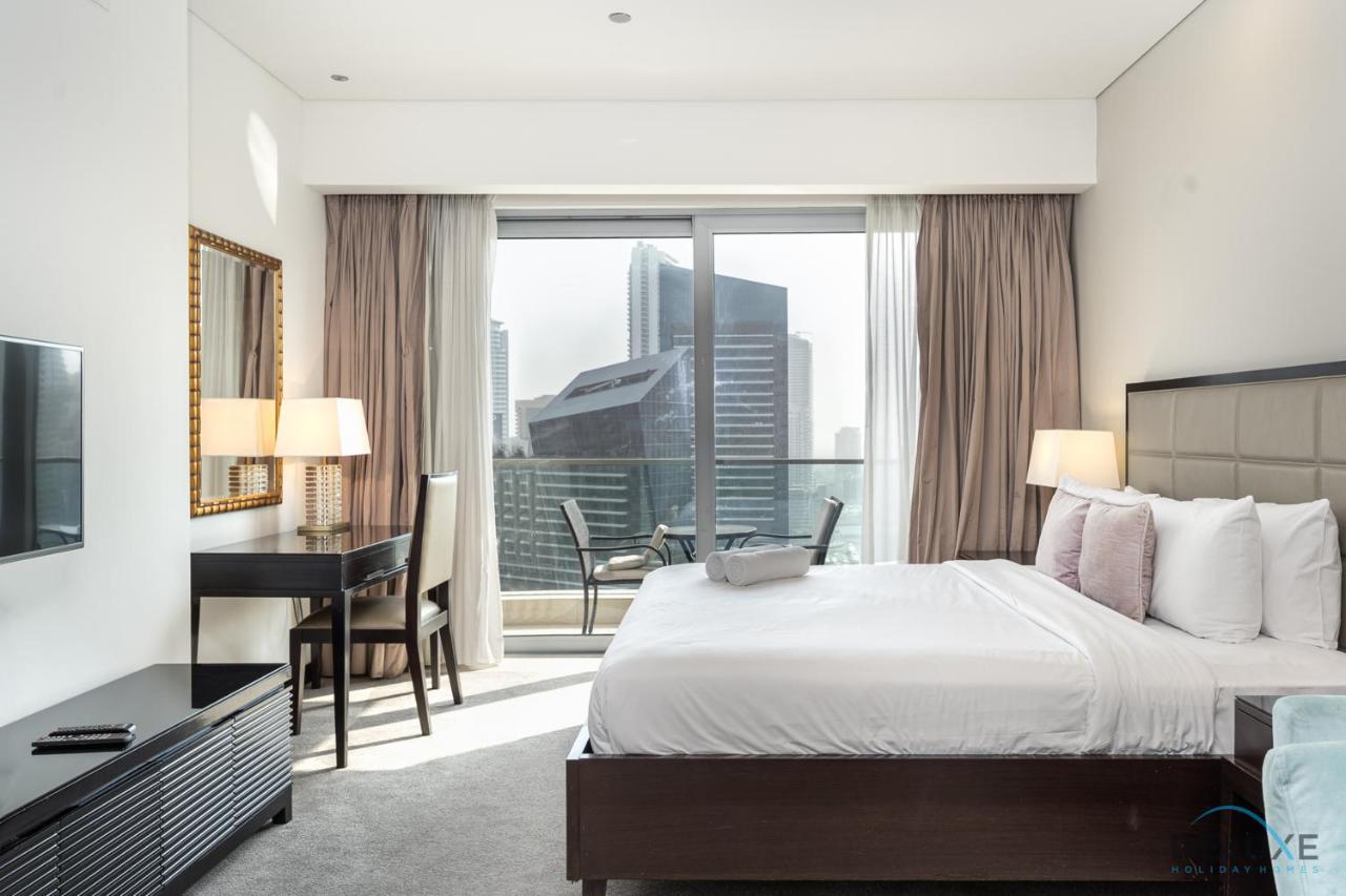 Apartment Spacious In The Address Residences Marina By Deluxe Homes