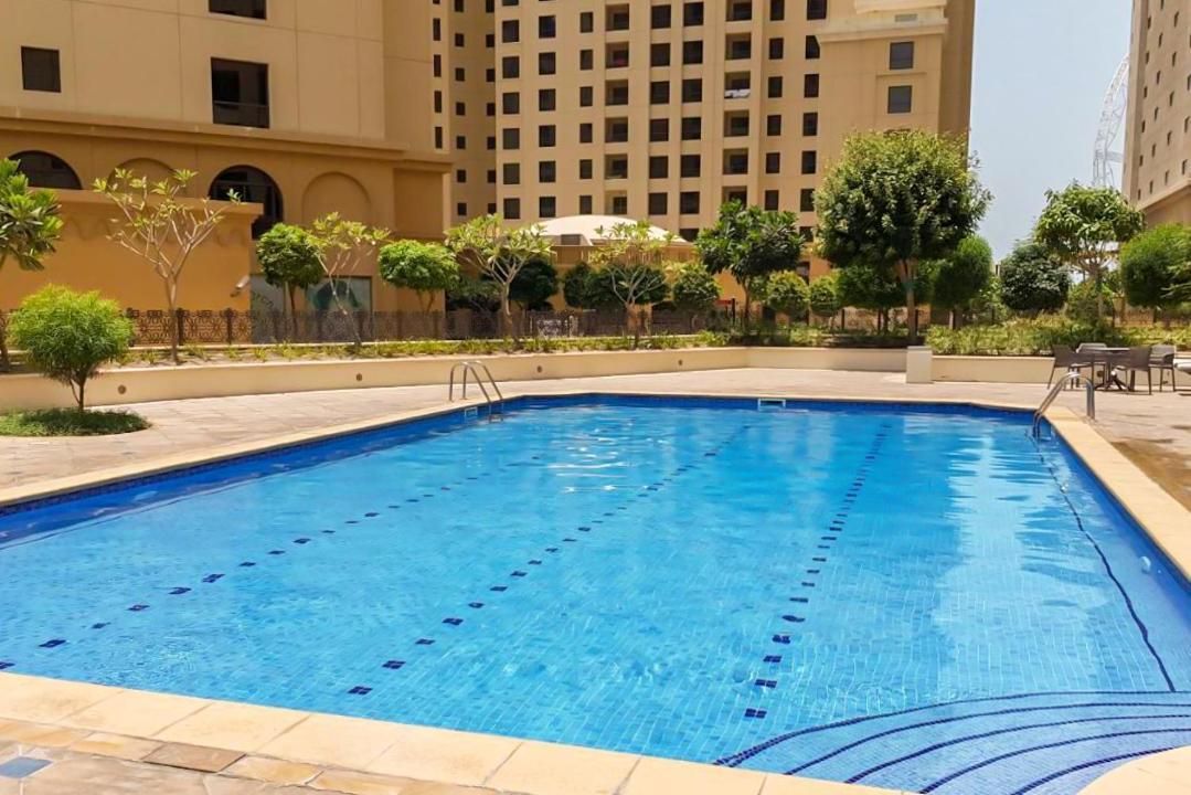 Higuests - Charming In Jbr With Balcony By The Dubai