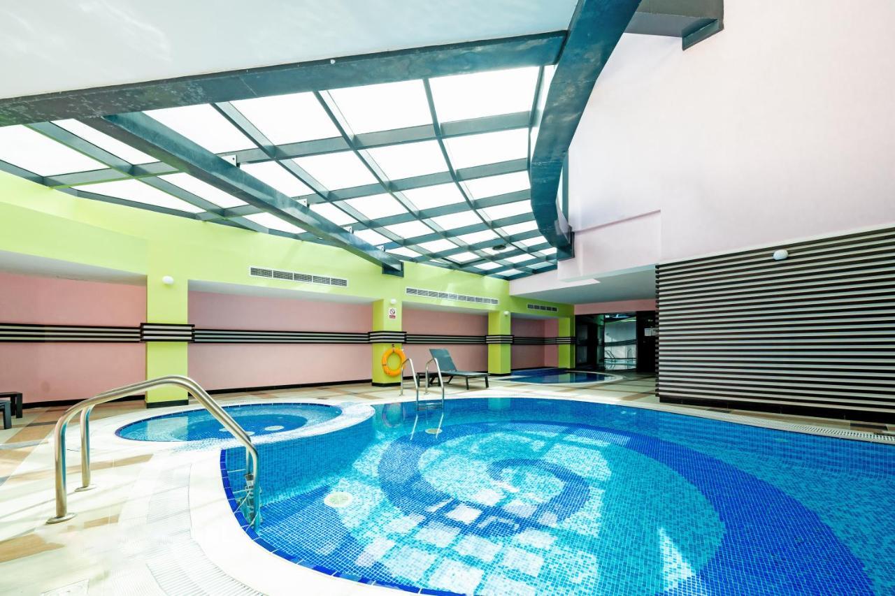 Spacious 3br With 180˚ Marina Views Apartment Dubai