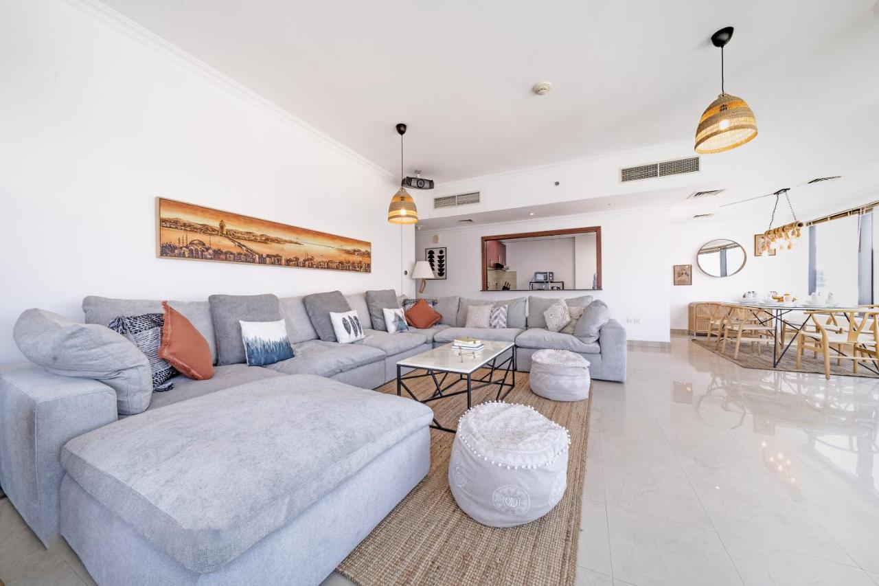 Apartment Spacious 3br With 180˚ Marina Views *