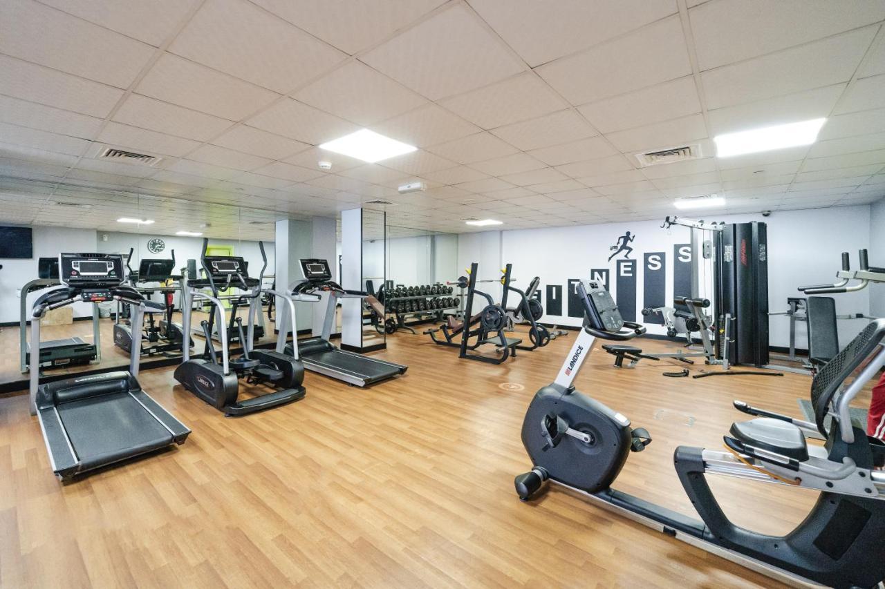 Apartment Spacious 3br With 180˚ Marina Views *