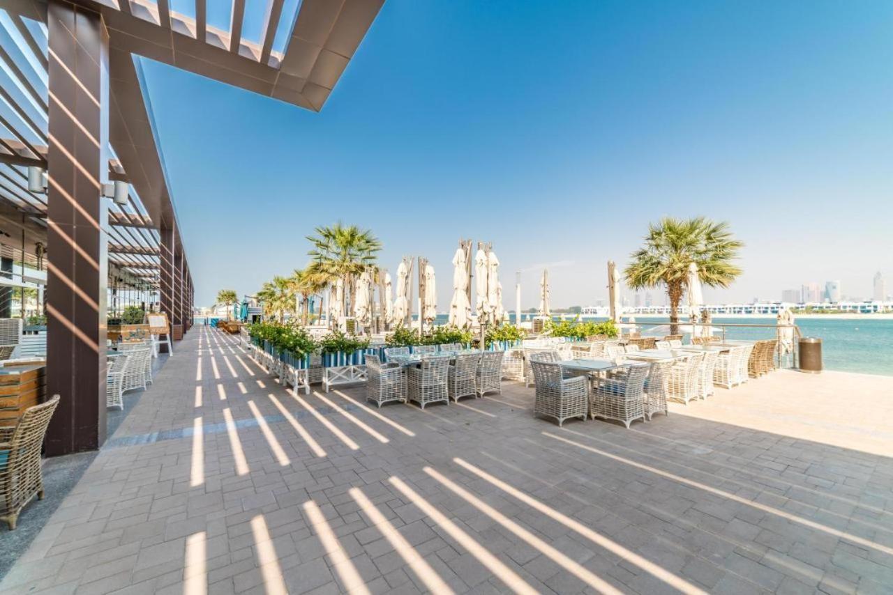 Daniels 2br Fairmont North Full Sea View Apartment Dubai