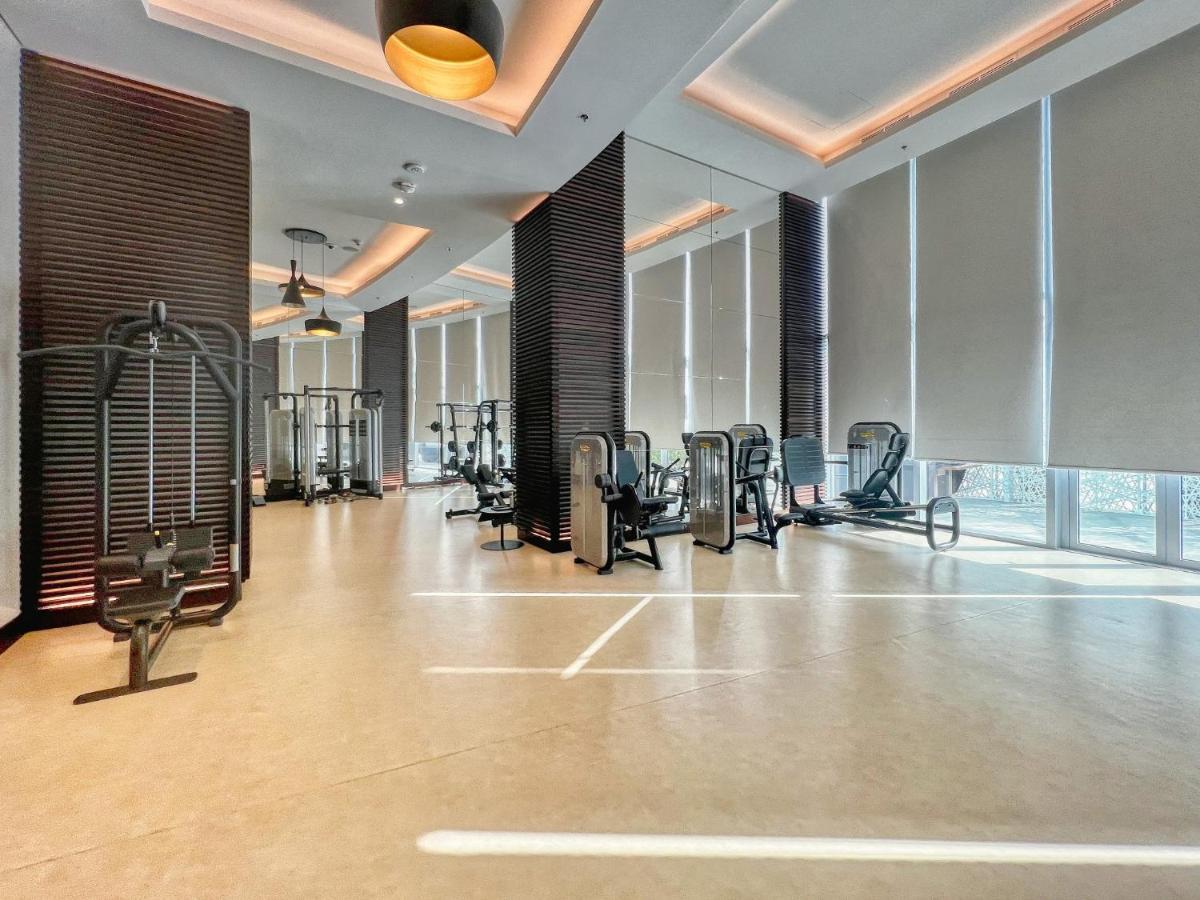 Fv, Luxury - Not Operational Apartment *
