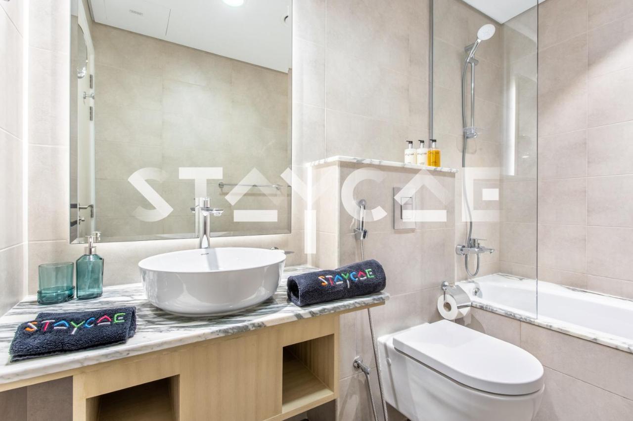 Staycae Homes - Paramount Midtown Apartment *