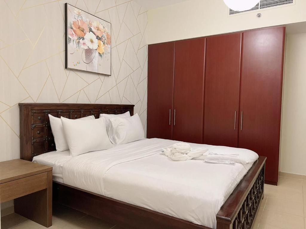 2201 Spacious Family In Jbr Apartment *