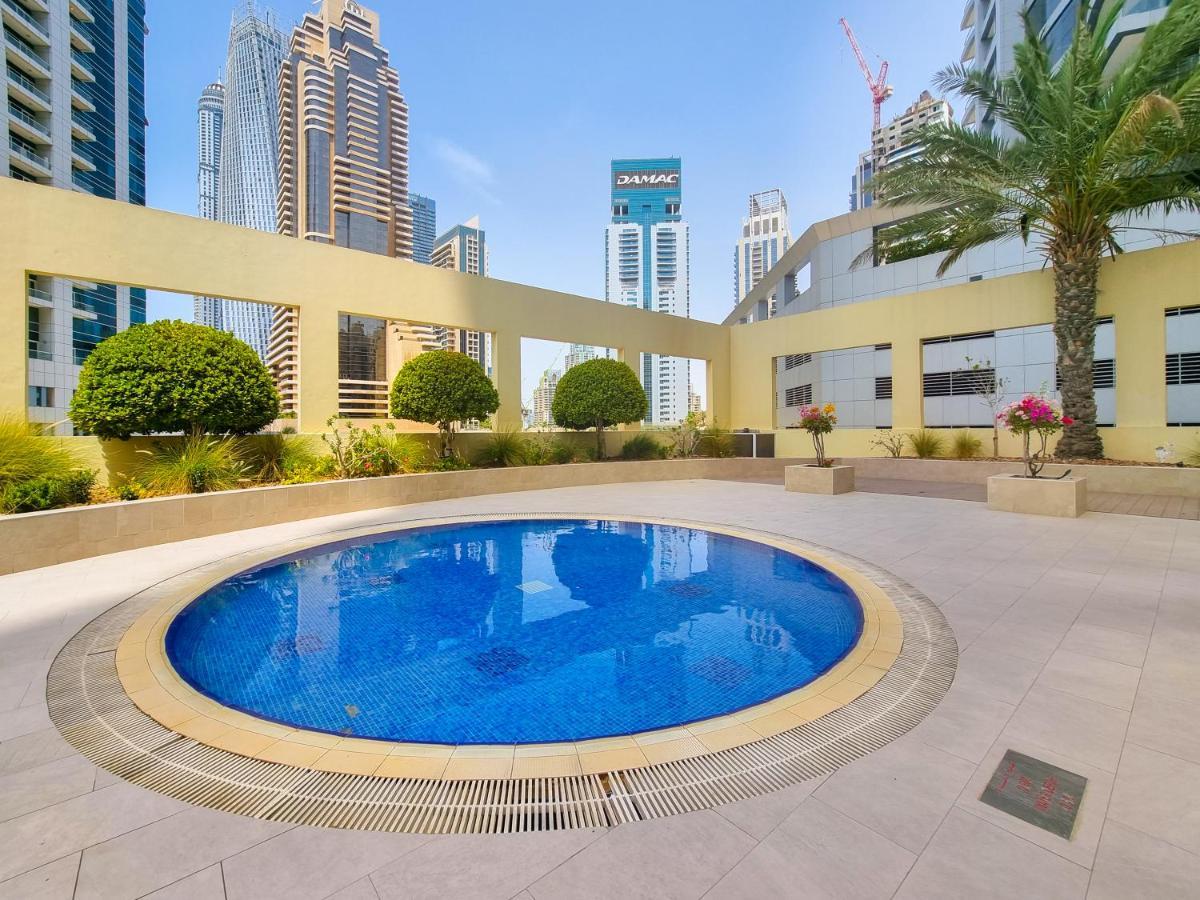 Apartment Eden's Homes & - Royal Oceanic