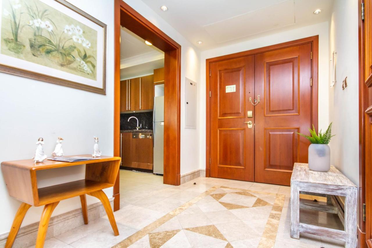 Apartment Bespoke Homes - Palm Jumeirah- 2 Bedroom & Pool Access, South