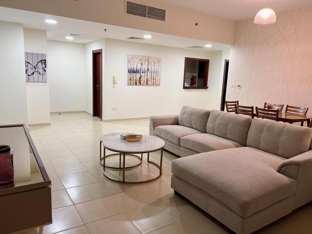 Apartment 2201 Spacious Family In Jbr *