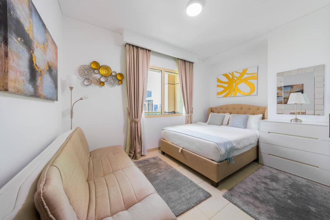 Apartment Eden's Homes & - Royal Oceanic *