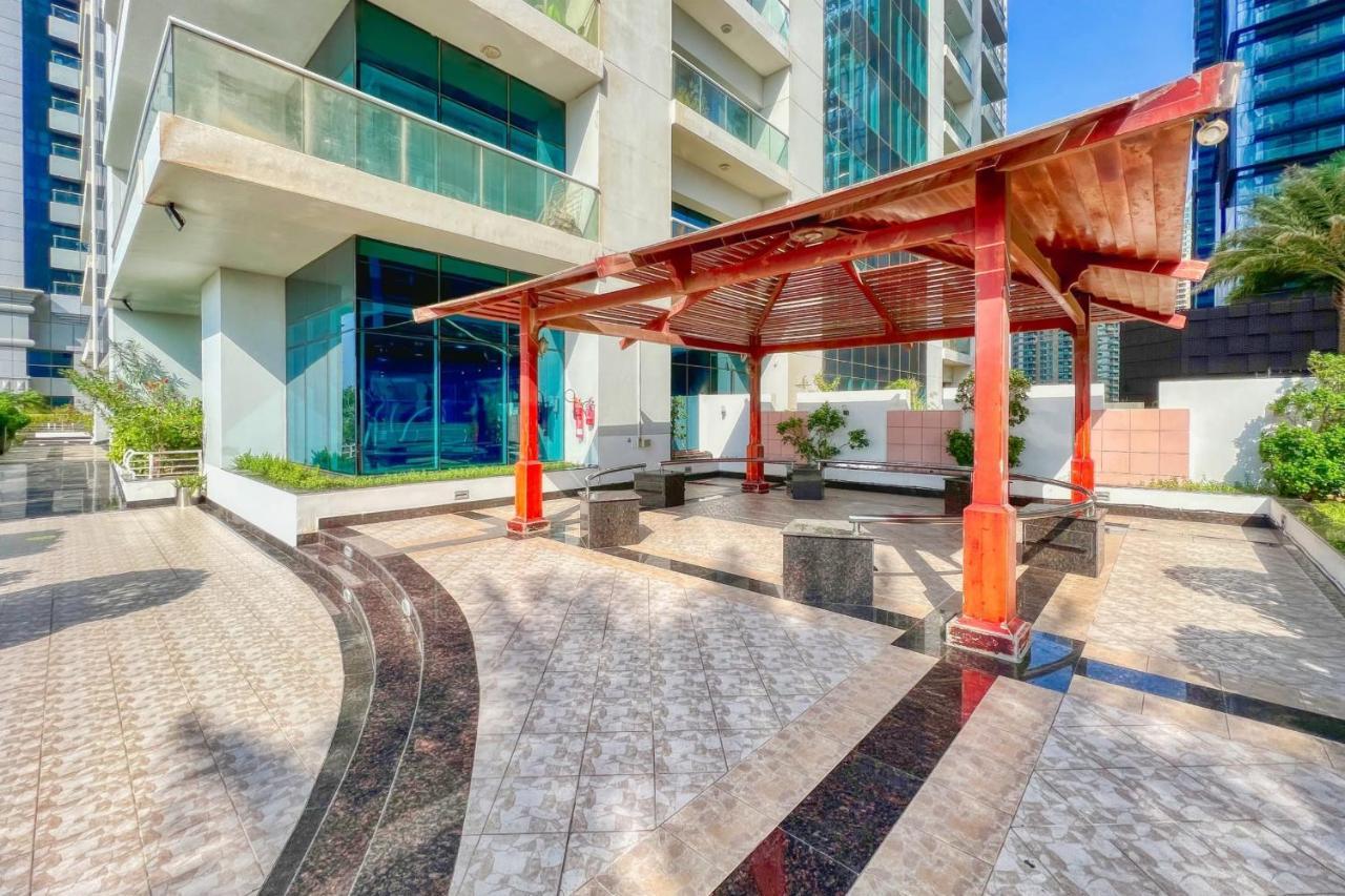 Guestready Chic And Waterfront Lifestyle Apartment Dubai