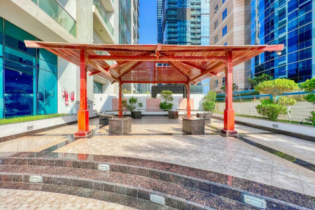 Guestready Chic And Waterfront Lifestyle Apartment Dubai