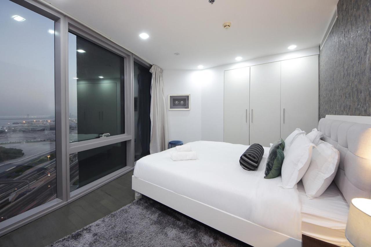 Shh - D1 Tower Apartments Dubai