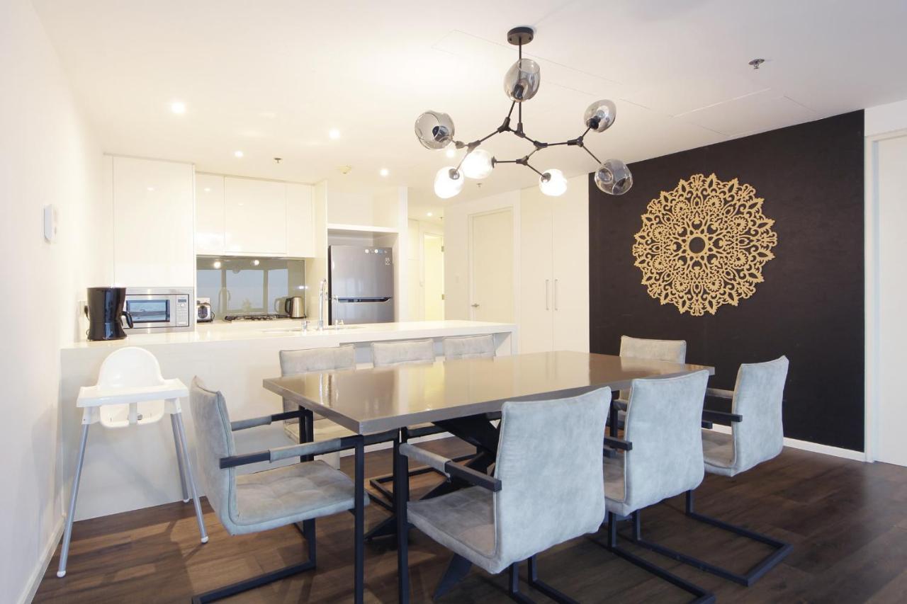 Shh - D1 Tower Apartments *