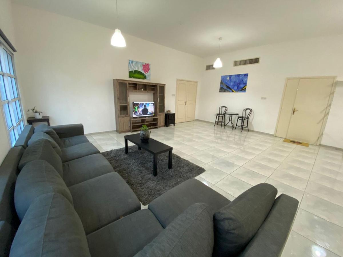 Comfortable Private In Compound Housing *