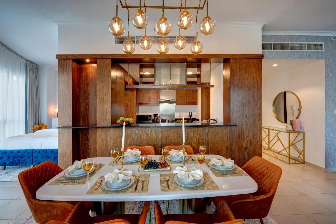 Apartamento Durrani Homes - Luxe Living With Burj Khalifa And Fountain View - Third Without Partition Dubai