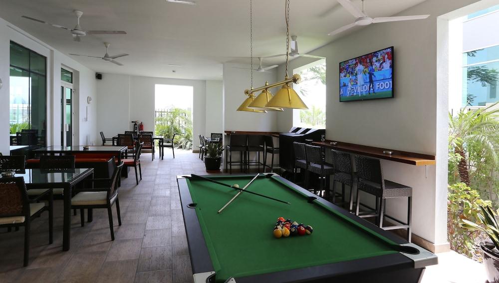 Premier International Airport Hotel Dubai