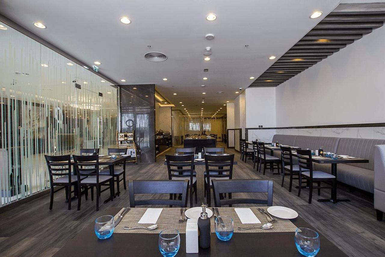 Time Onyx Aparthotel Dubai