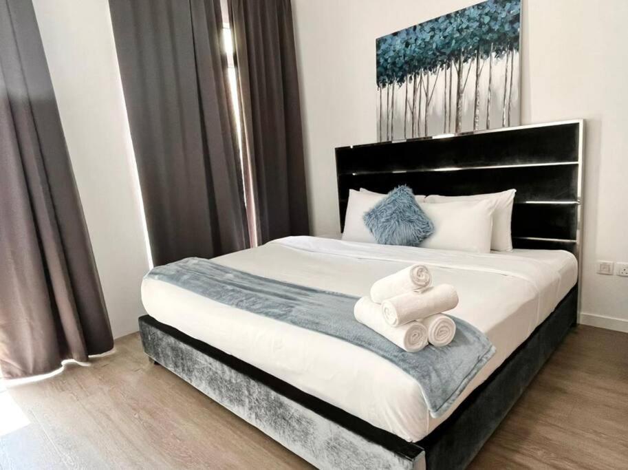 Modernlux - Lovely In Jvt Next To Park Apartment Dubai