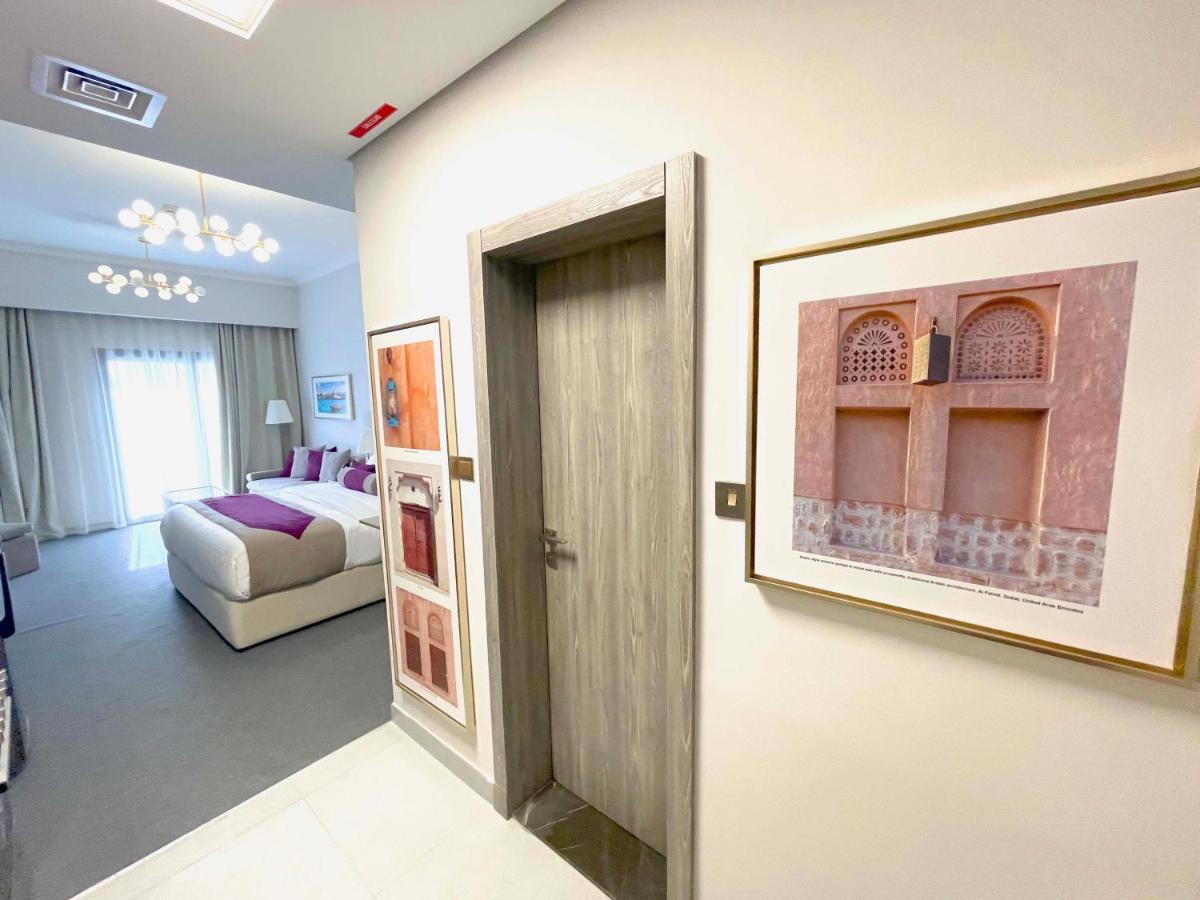 Bab Al Qarya By Ama Pro