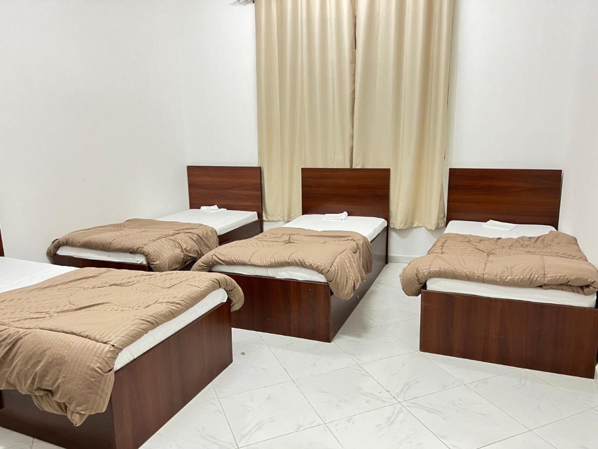 Hostel Short Tourist Place *