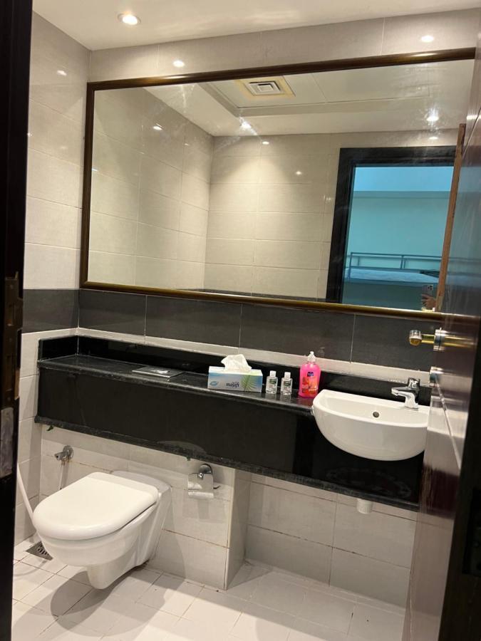 Grand Pearl For Boys Dubai