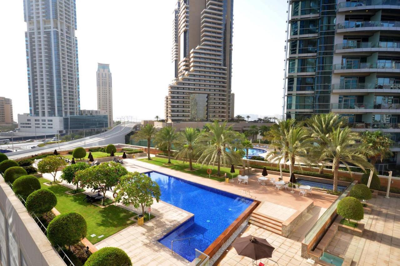 Apartment Newly Renovated Marina & Sea View Family
