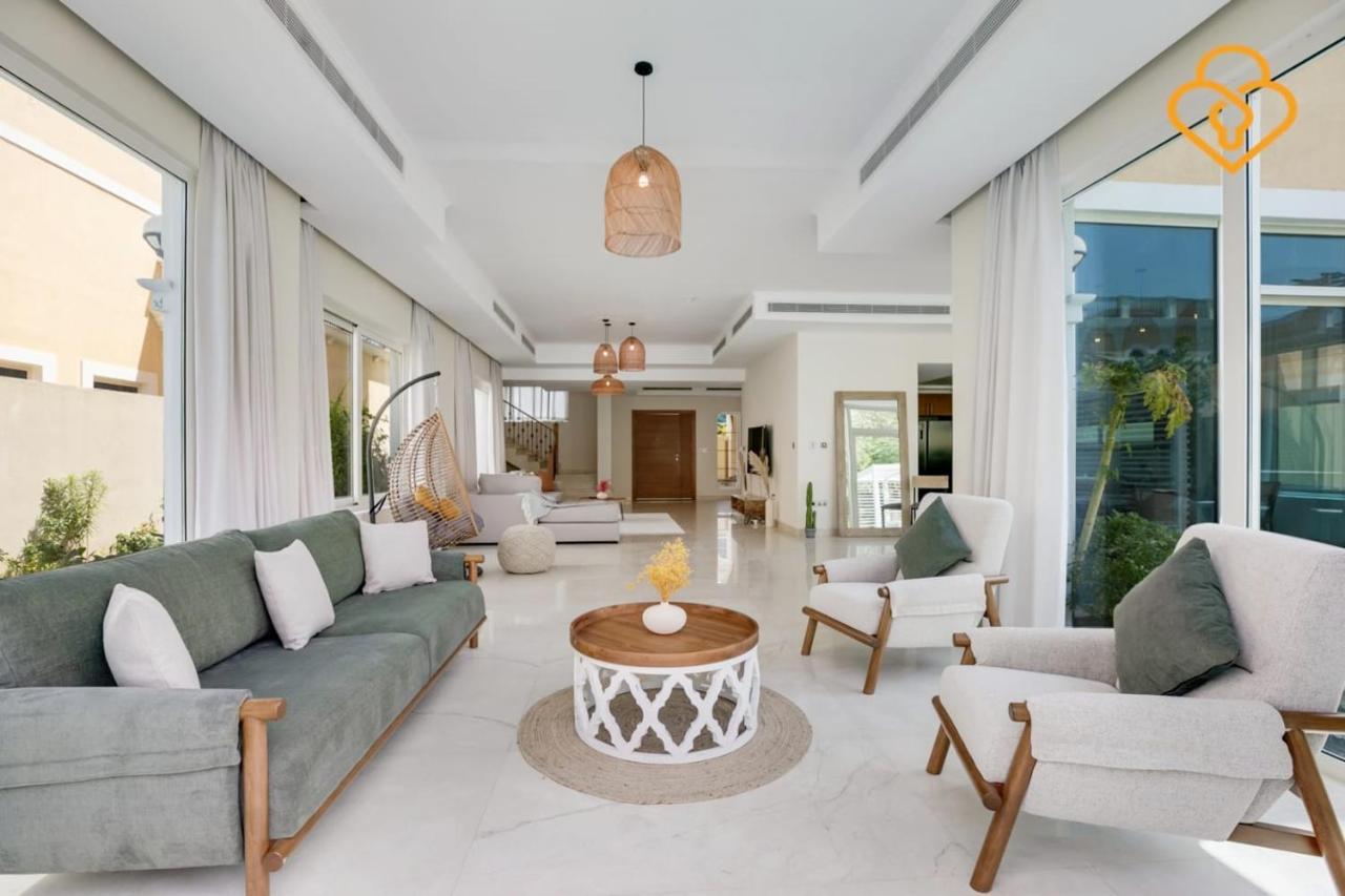 Keysplease 4 Bed Jacuzzi & Pool Jumeirah Park