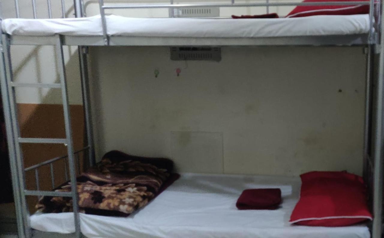 Short Tourist Place Hostel