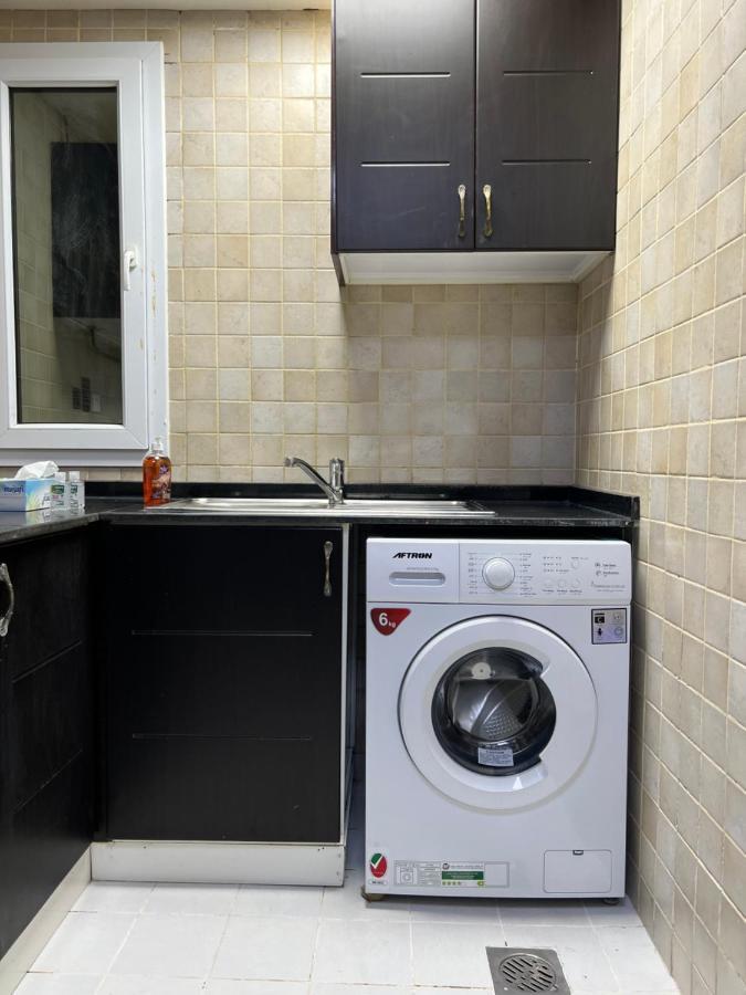 Grand Pearl For Boys Hostel *