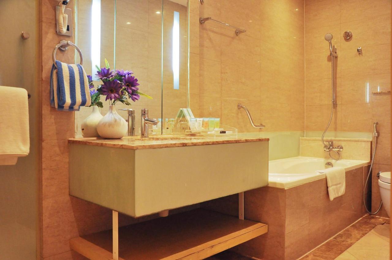 Otel The Leela 4*
