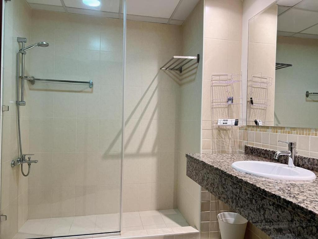 2201 Spacious Family In Jbr * Dubai