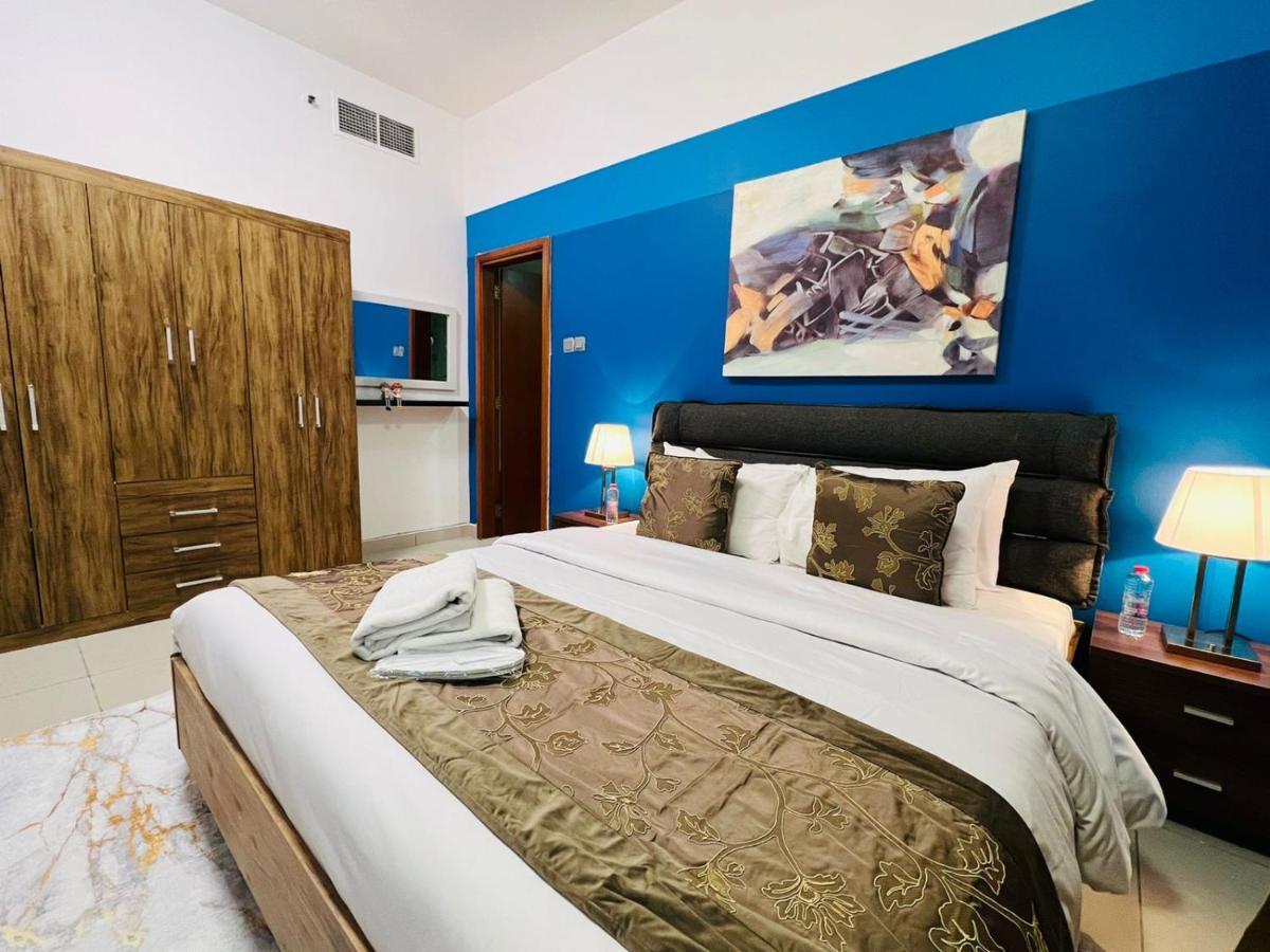 Entire Private Self Catered Marina *