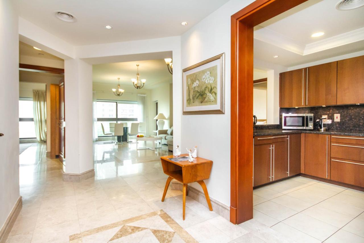 Bespoke Homes - Palm Jumeirah- 2 Bedroom & Pool Access, South
