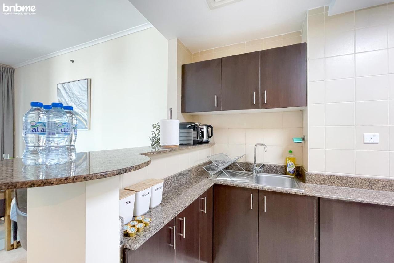 Bnbmehomes - Experience Luxurious Sky High Marina Living - 8044