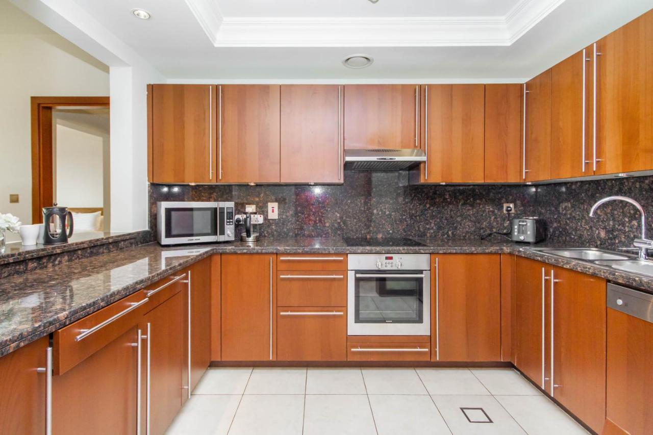 Bespoke Homes - Palm Jumeirah- 2 Bedroom & Pool Access, South *