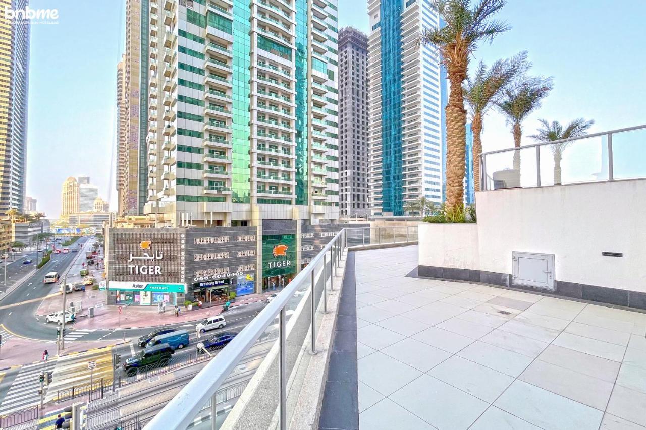 Bnbmehomes - Experience Luxurious Sky High Marina Living - 8044 Dubai