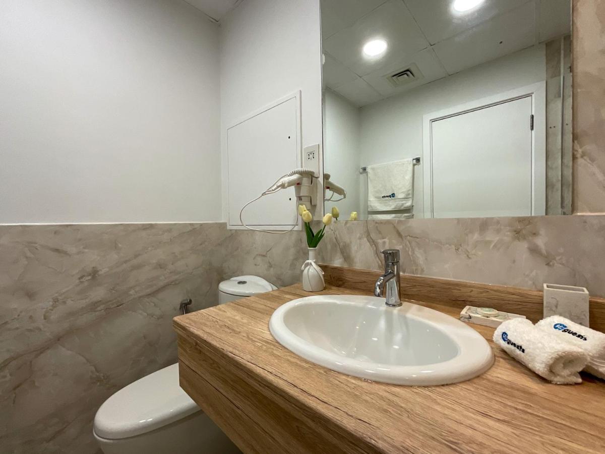 Higuests - Amazing Sea Views From 2br In Jbr Apartment *