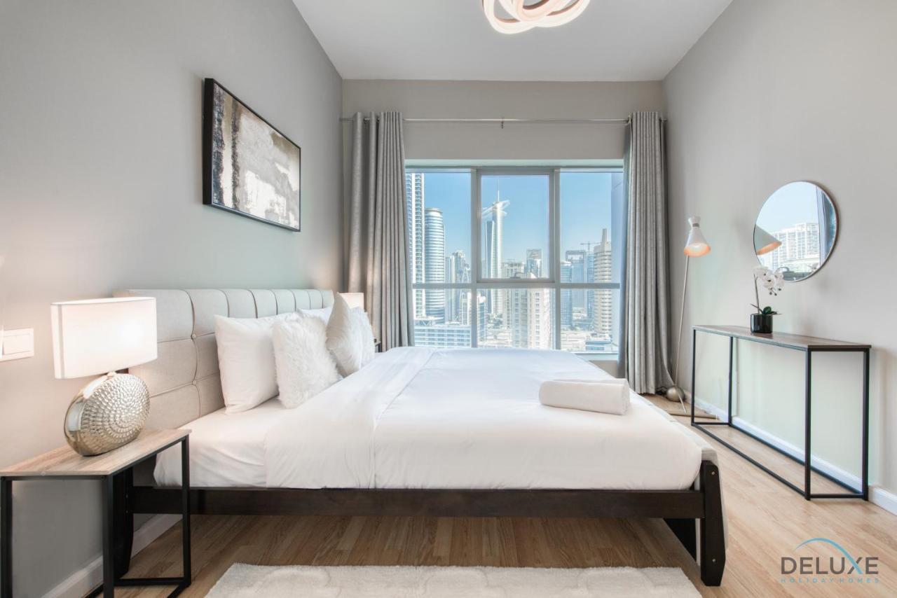 Elegant 2br At The Point Marina By Deluxe Homes Dubai