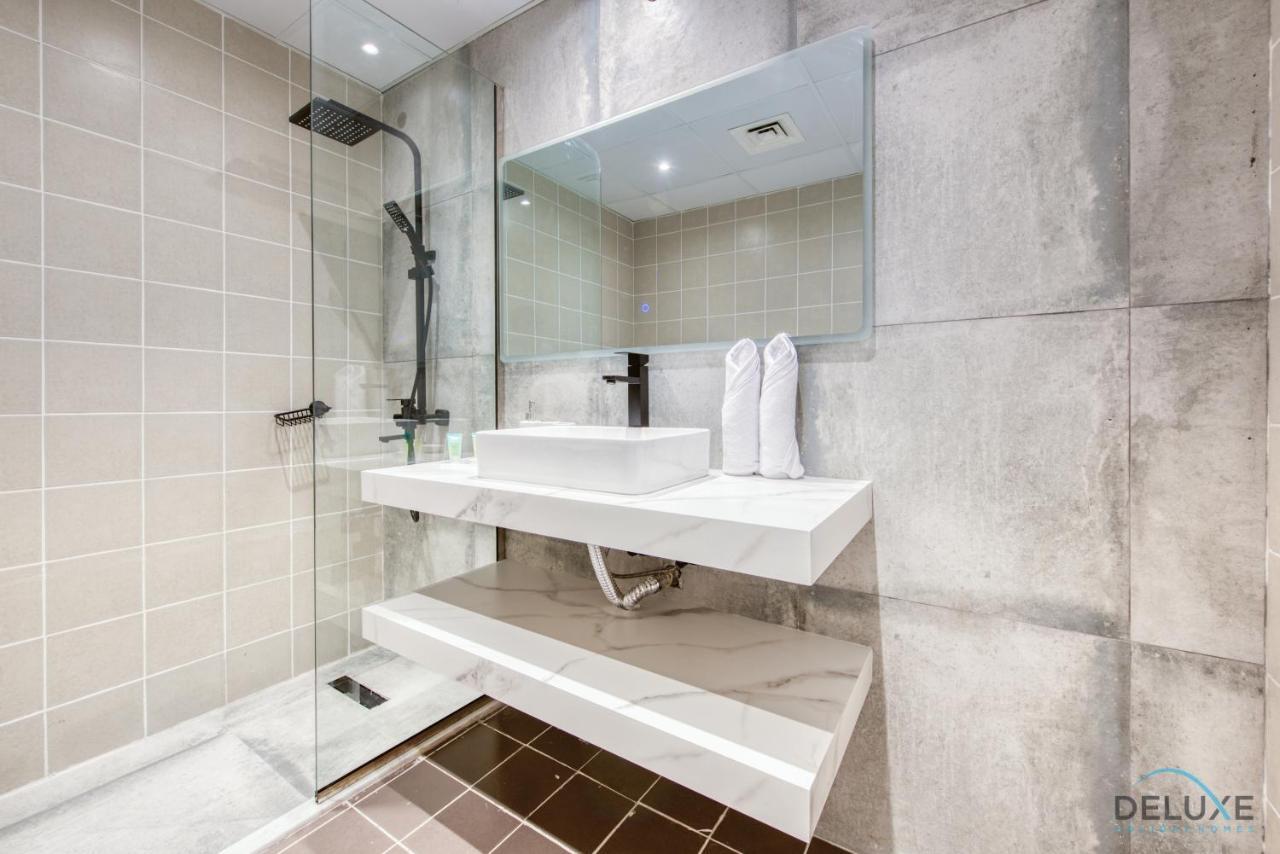 Elegant 2br At The Point Marina By Deluxe Homes * Dubai